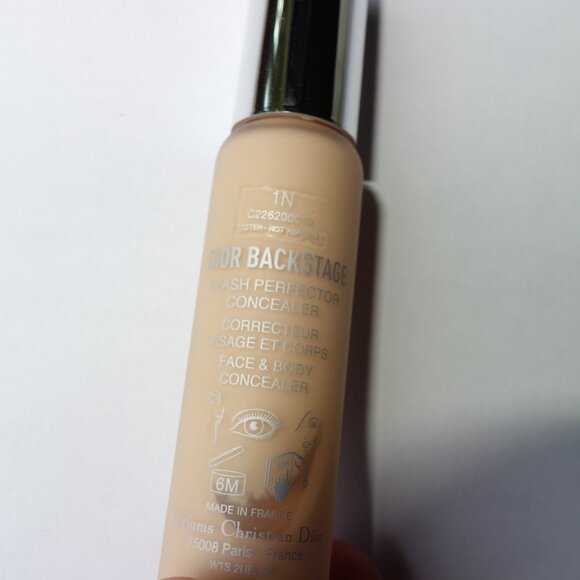 Dior Backstage Flash Perfector Concealer - Shade 1N Neutral - Picture 2 of 2